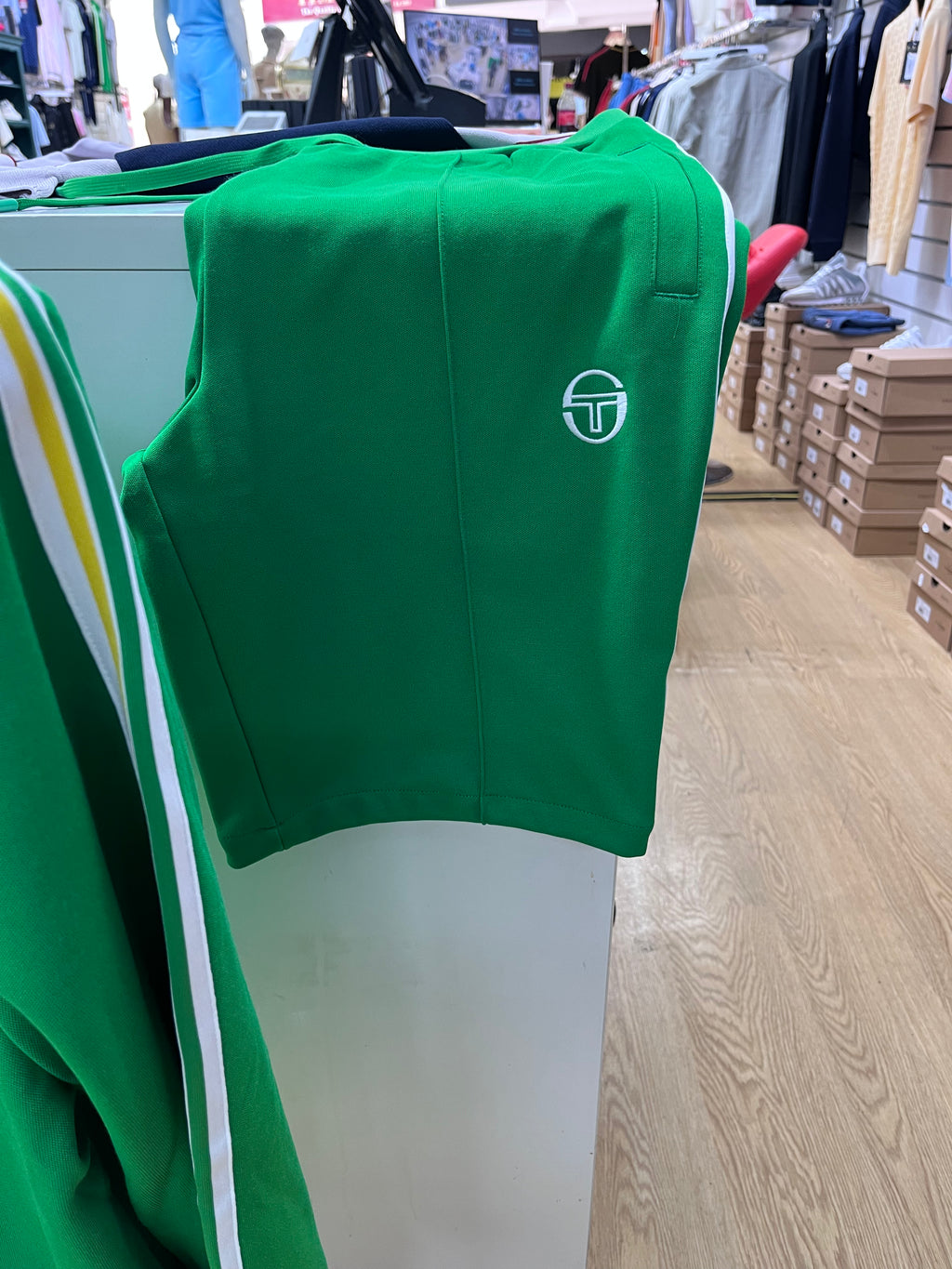 Sergio Tachinni short set