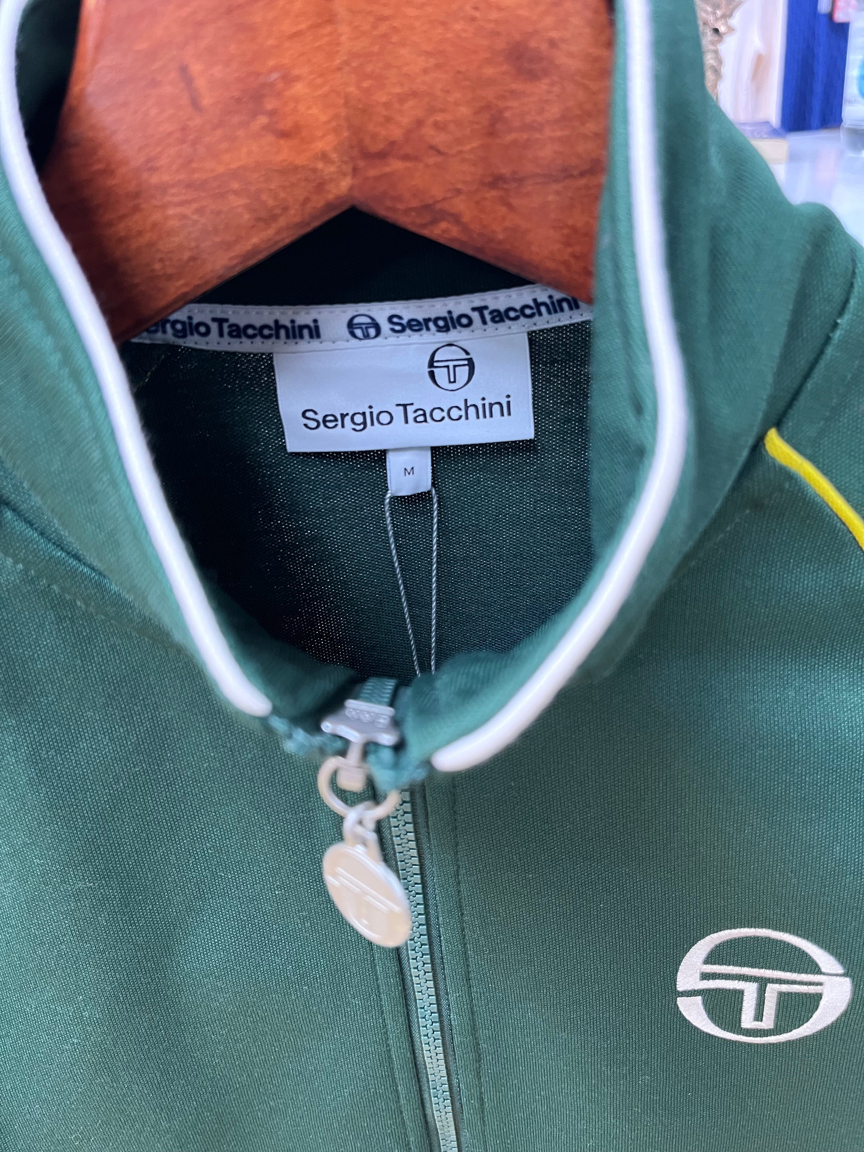 Sergio track top