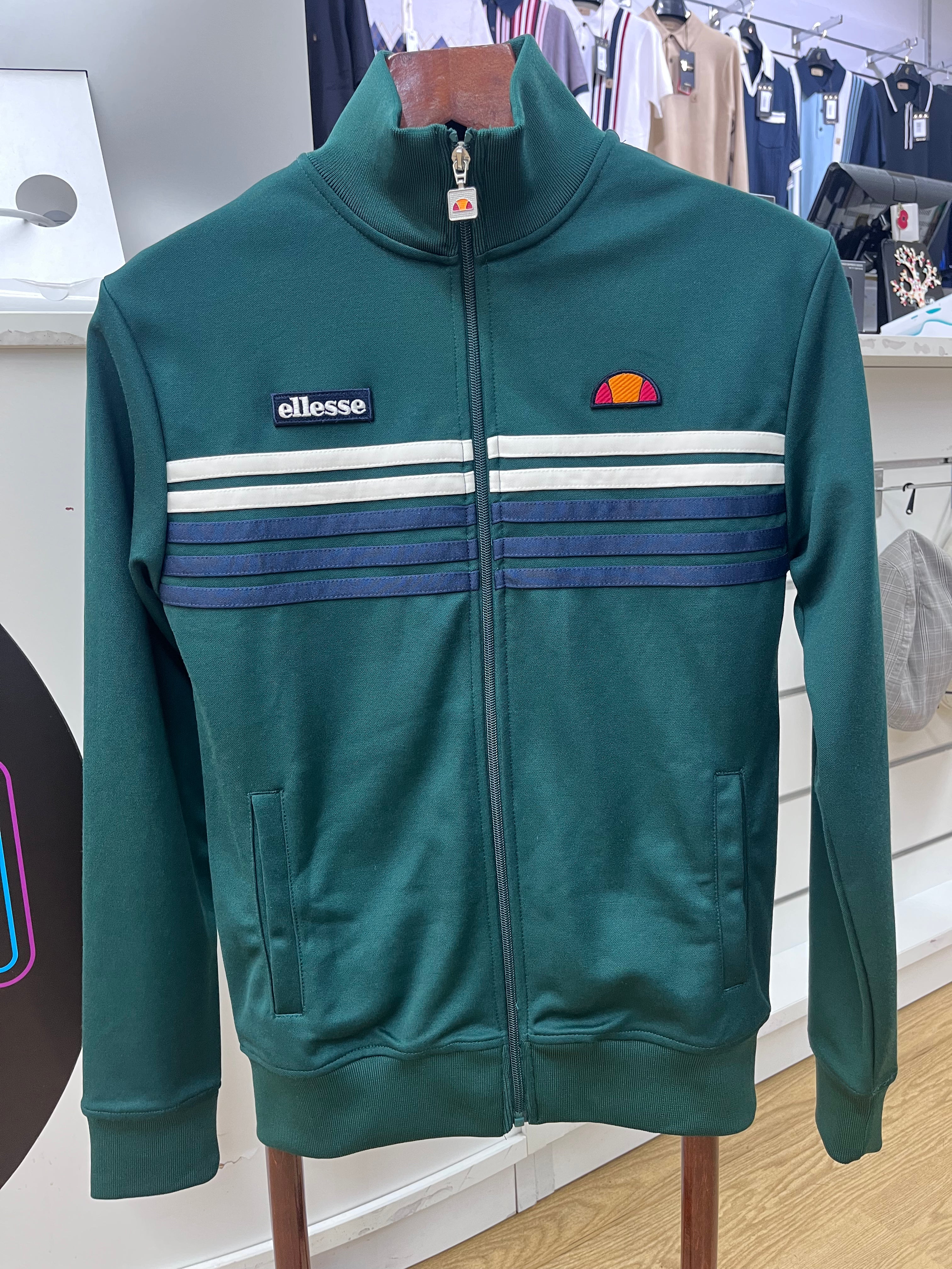 Ellesse track top