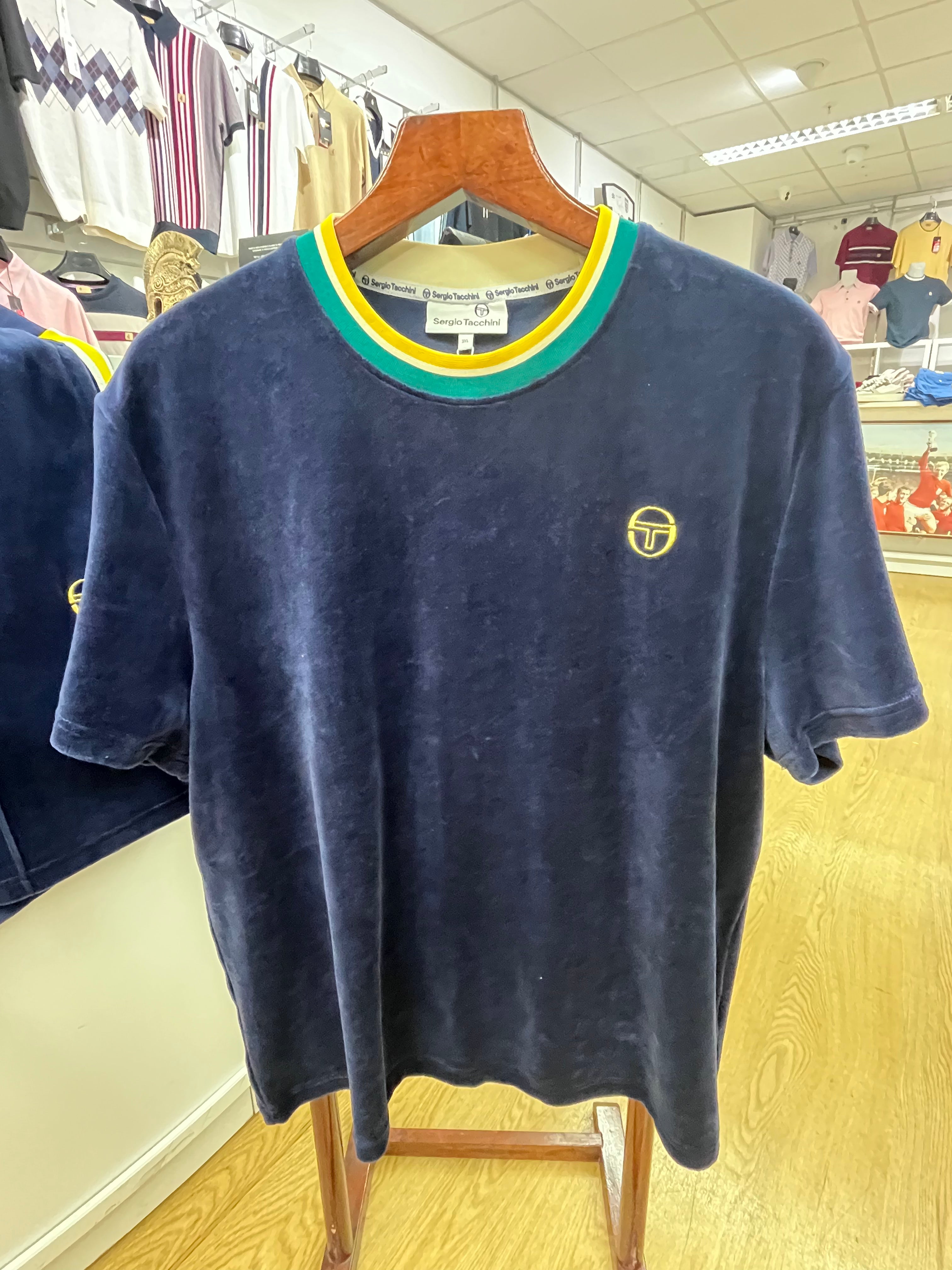 Sergio Tachinni short set